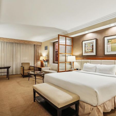 Mgm Signature Deluxe Balcony Strip View Suite Las Vegas Exterior photo