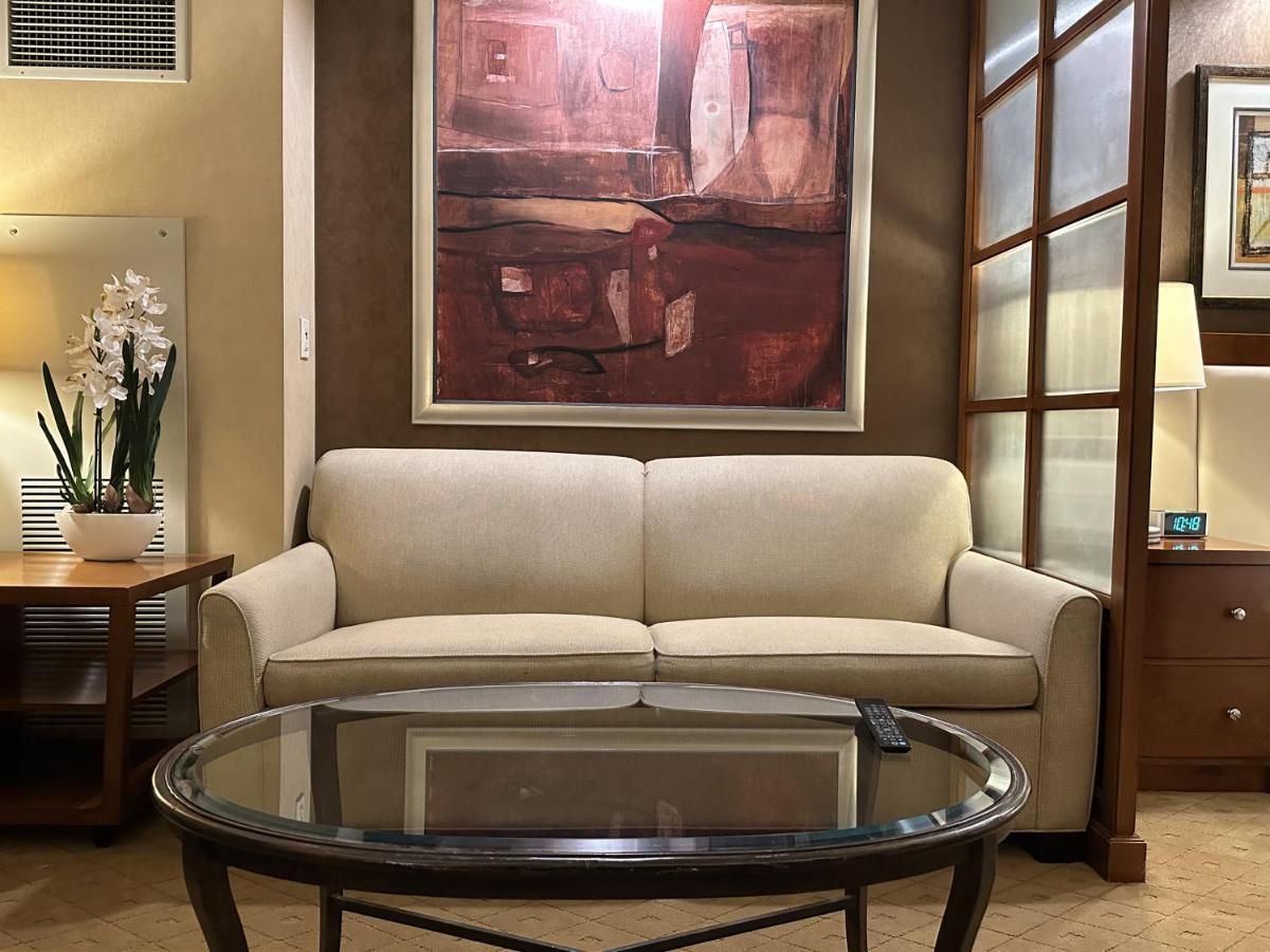 Mgm Signature Deluxe Balcony Strip View Suite Las Vegas Exterior photo